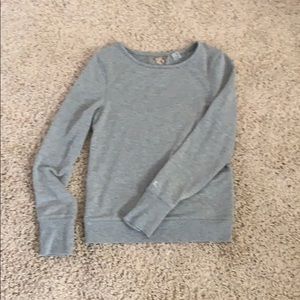Long sleeve athletic sweatshirt